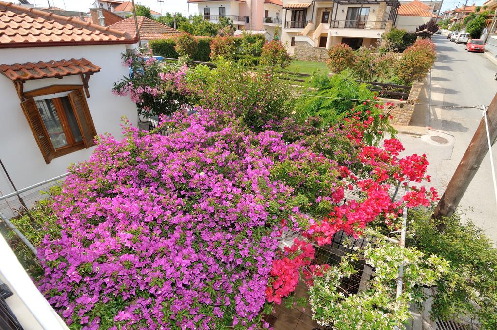 Rodon Apartments - S Avdimioti Nea Roda Bagian luar foto
