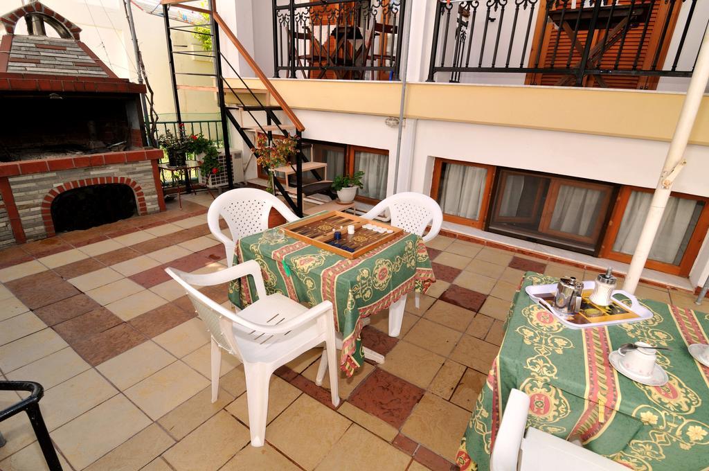 Rodon Apartments - S Avdimioti Nea Roda Bagian luar foto